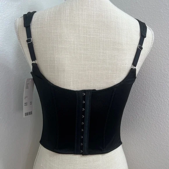 NWT Out from Under by Urban Outfitters Pillowtalk Black Satin Corset Top 🖤 - Picture 4 of 5